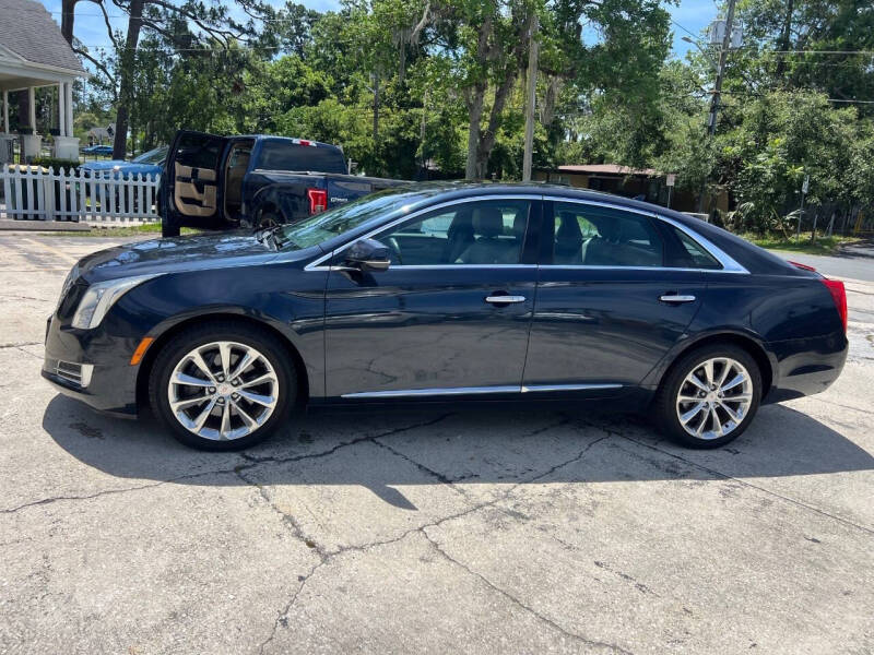2013 Cadillac XTS Luxury Collection