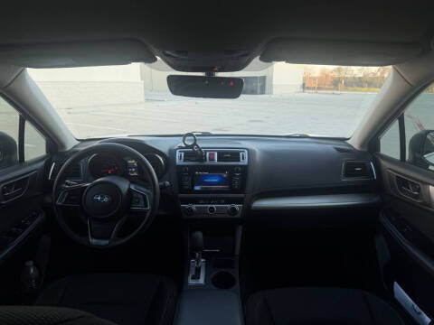 2018 Subaru Outback 2.5i