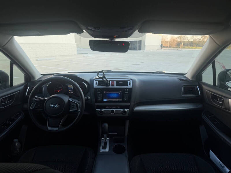 2018 Subaru Outback 2.5i