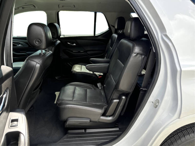 2021 Chevrolet Traverse Premier