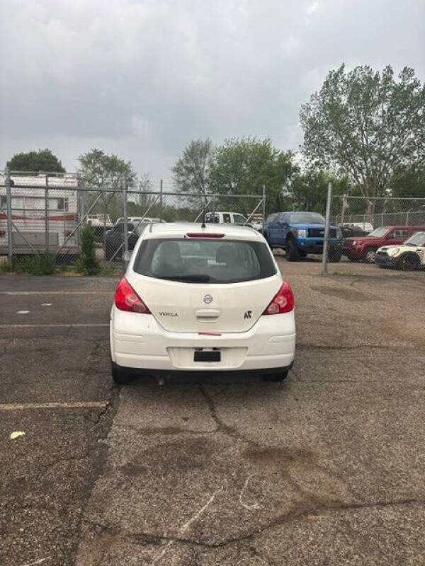 2008 Nissan Versa 1.8 S