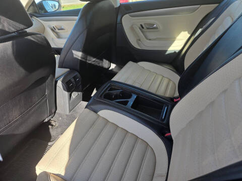 2010 Volkswagen CC Sport