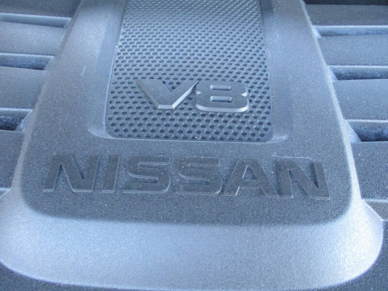 2023 Nissan Titan