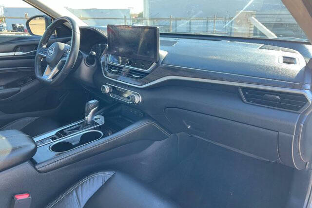 2023 Nissan Altima 2.5 SL