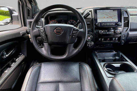 2024 Nissan Titan PRO-4X