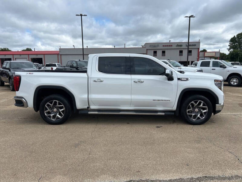 2023 GMC Sierra 1500
