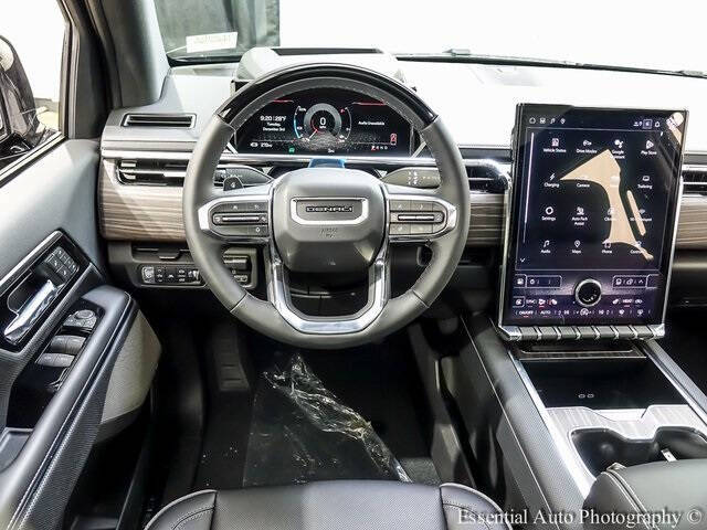 2025 GMC Sierra EV Denali