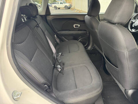 2014 Kia Soul +