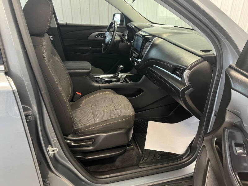 2018 Chevrolet Traverse LT Cloth
