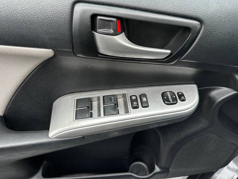 2012 Toyota Camry SE V6