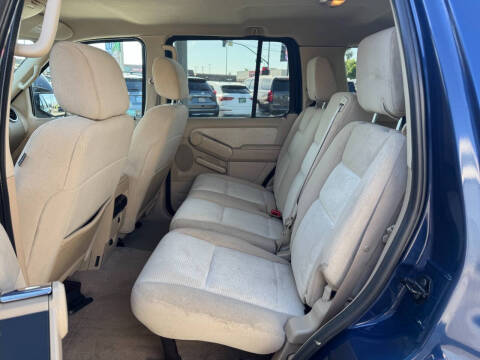 2006 Ford Explorer XLT