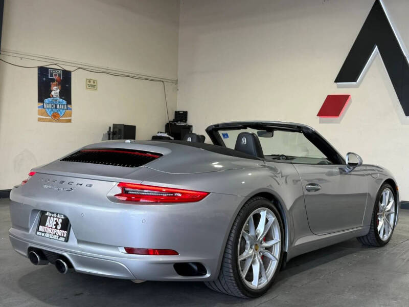 2018 Porsche 911