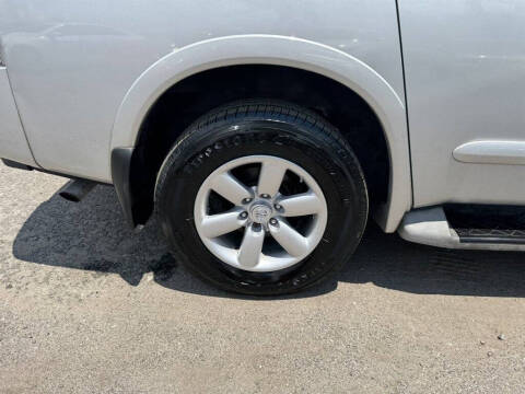 2012 Nissan Armada SV