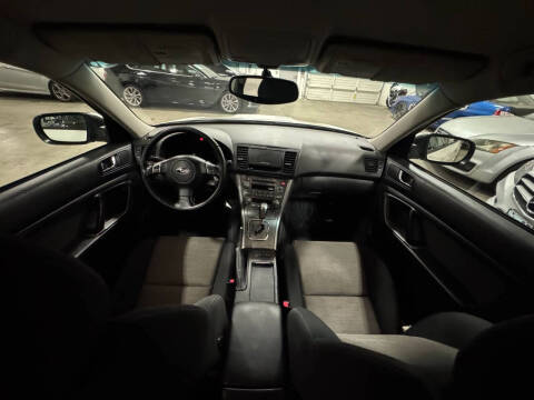 2005 Subaru Outback 2.5 XT