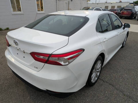 2020 Toyota Camry LE