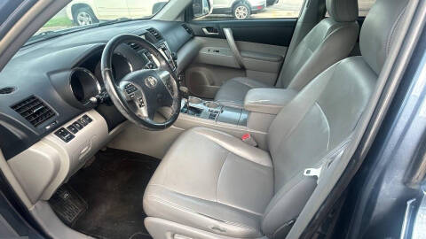2013 Toyota Highlander Plus