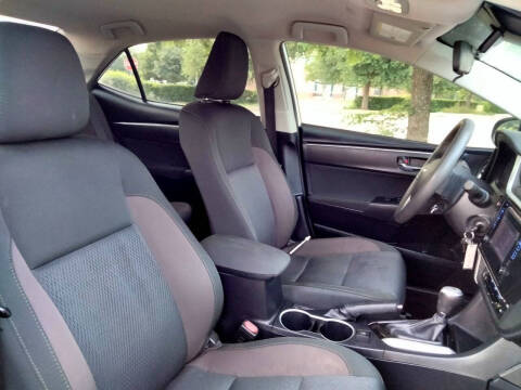 2019 Toyota Corolla LE