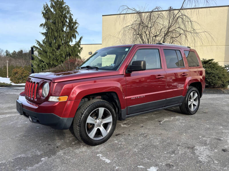 2016 Jeep Patriot Latitude's photo