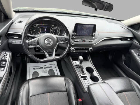 2019 Nissan Altima 2.5 SR