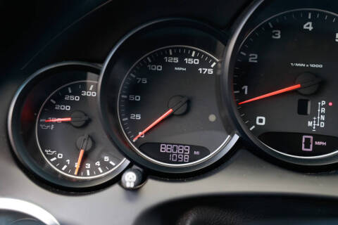 2014 Porsche Cayenne Platinum