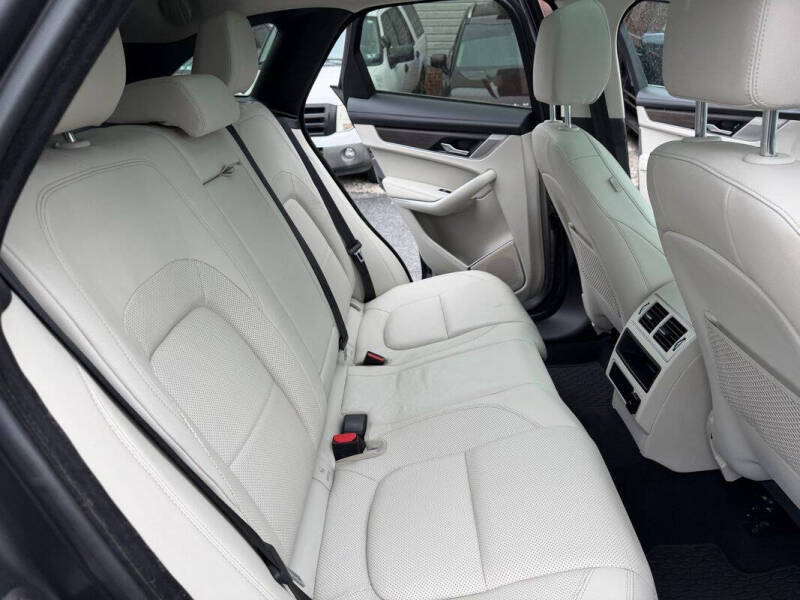 2021 Jaguar F-PACE P250 S