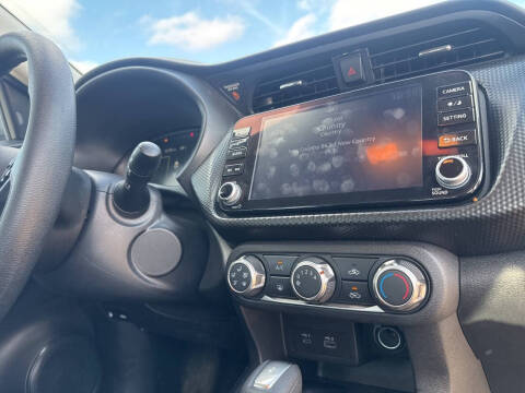 2024 Nissan Kicks SV