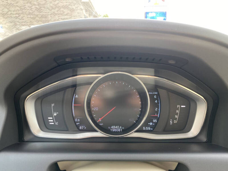 2015 Volvo XC60 T6