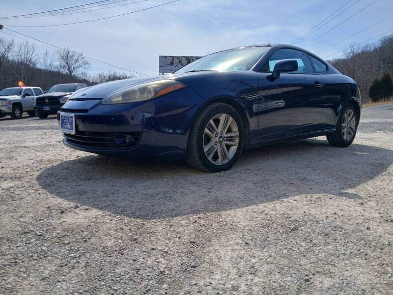 2007 Hyundai Tiburon for sale at Court House Cars, LLC in Chillicothe OH