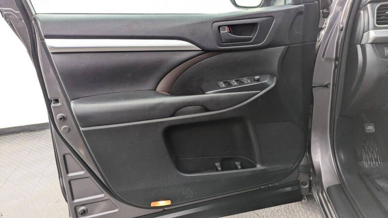 2018 Toyota Highlander LE Plus