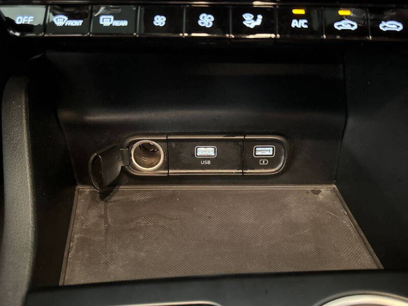 2023 Kia K5