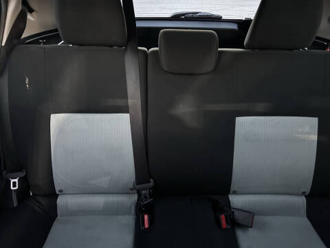 2013 Toyota Prius c Two