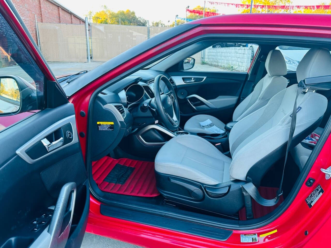 2013 Hyundai VELOSTER for sale at American Dream Motors in Winchester, VA