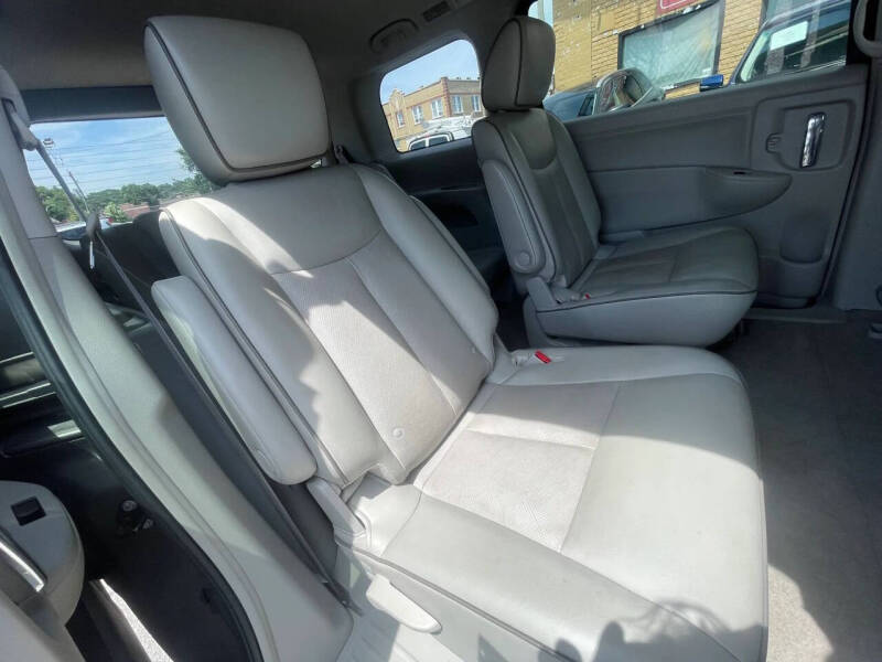 2016 Nissan Quest