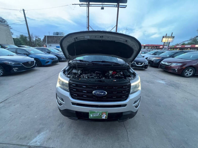 2016 Ford Explorer Sport