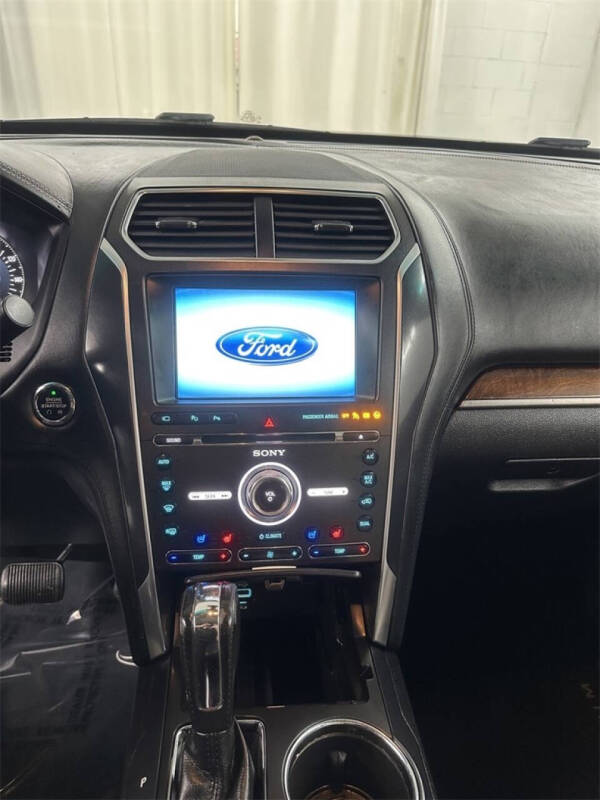 2016 Ford Explorer Platinum