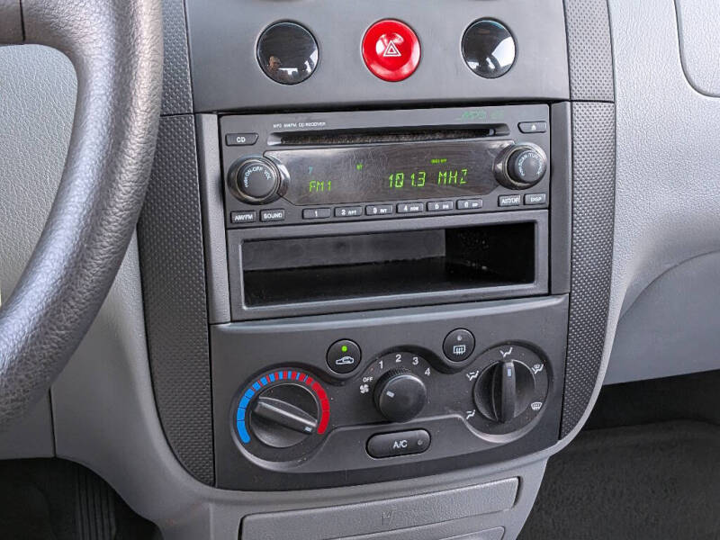 2005 Chevrolet Aveo LS