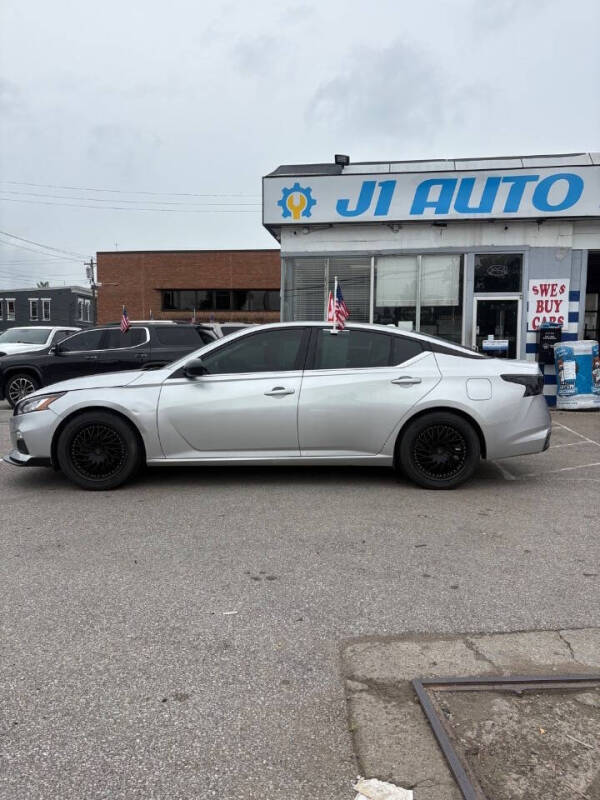 2020 Nissan Altima 2.5 SR