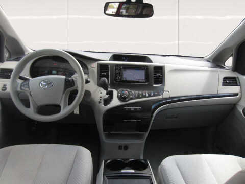 2014 Toyota Sienna
