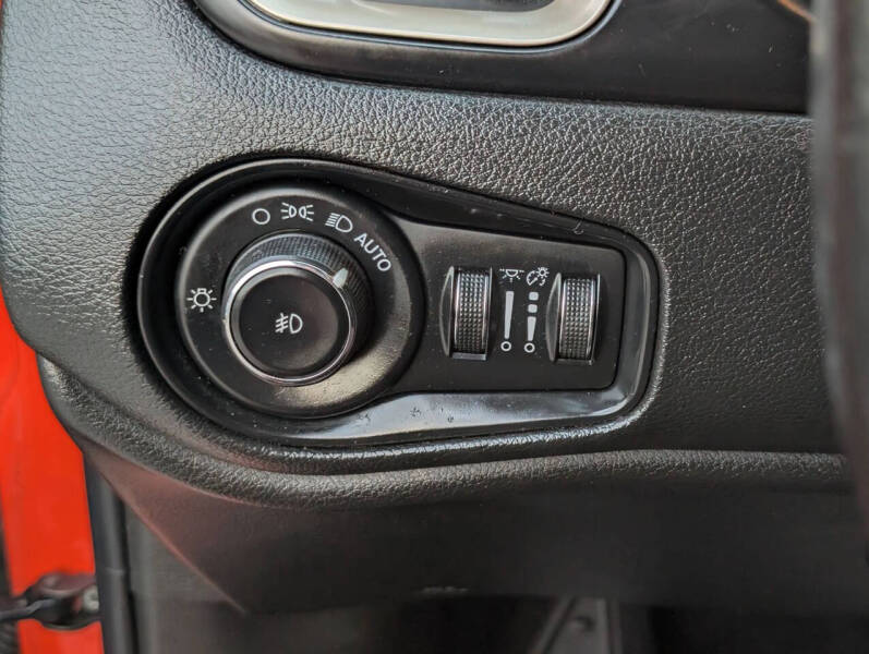 2016 Jeep Renegade Latitude 75th Anniversary
