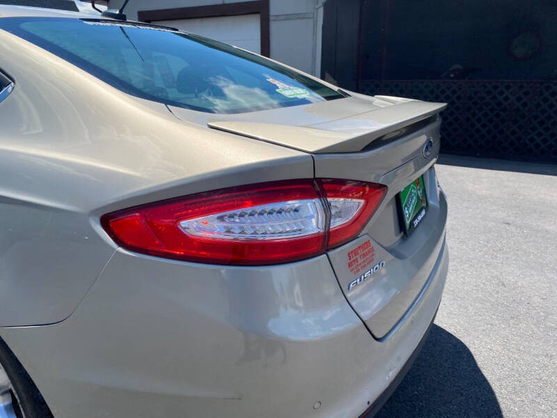 2015 Ford Fusion SE