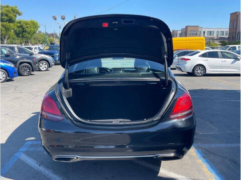 2019 Mercedes-Benz C-Class C 300