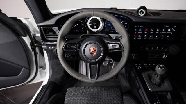 2023 Porsche 911 Carrera T