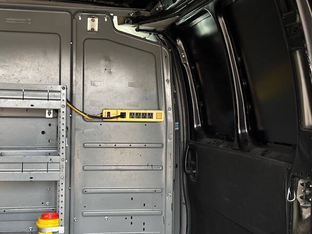 2016 Chevrolet Express 2500