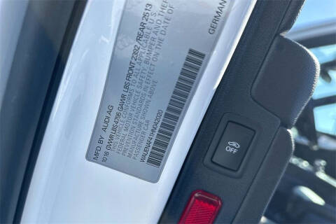 2017 Audi A4 2.0T quattro Premium Plus