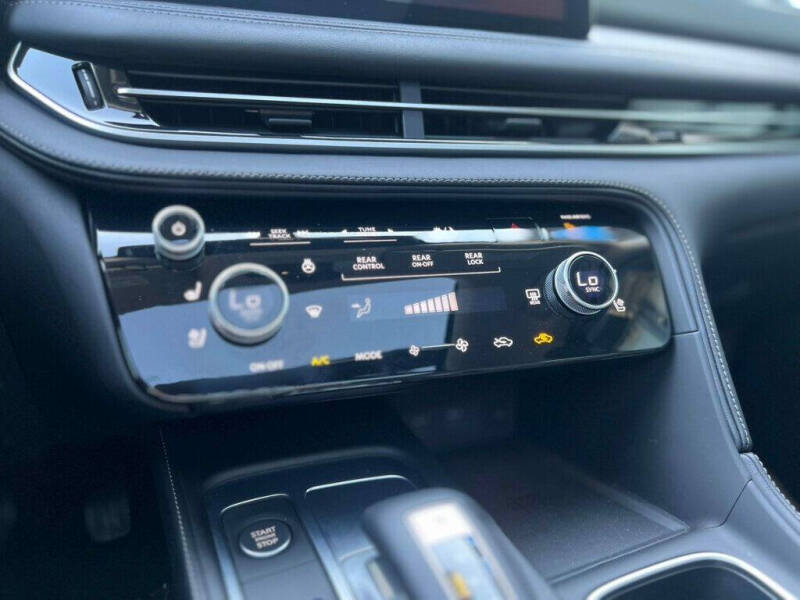 2024 Infiniti QX60 Luxe