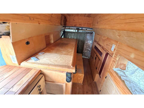 2017 Chevrolet Express 2500