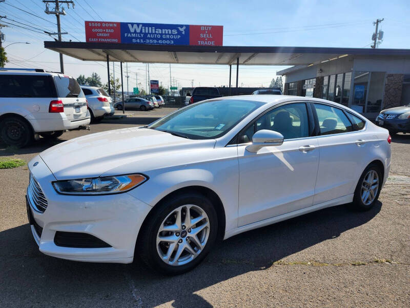 2016 Ford Fusion SE