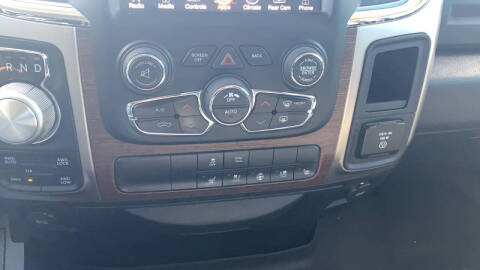 2017 RAM 1500 Laramie