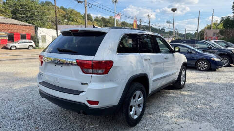 2011 Jeep Grand Cherokee Laredo