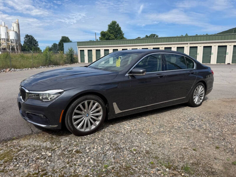 2017 BMW 7 Series 740i